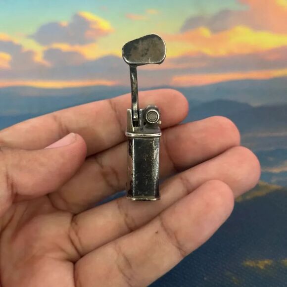 Vintage Silver Lift Arm Pocket Lighter - Mexico - Picture 2 of 5